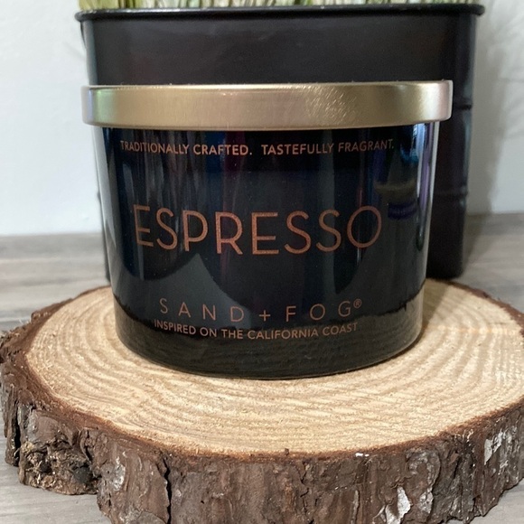 Sand+Fog ESPRESSO SCENTED 2 WICK CANDLE - Picture 1 of 8